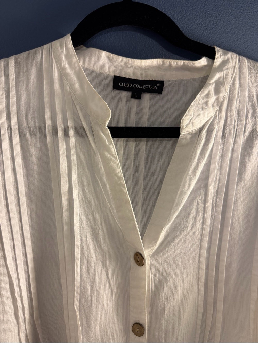 Club Collection Cream Button-Front Tunic Top Large - Picture 2 of 7